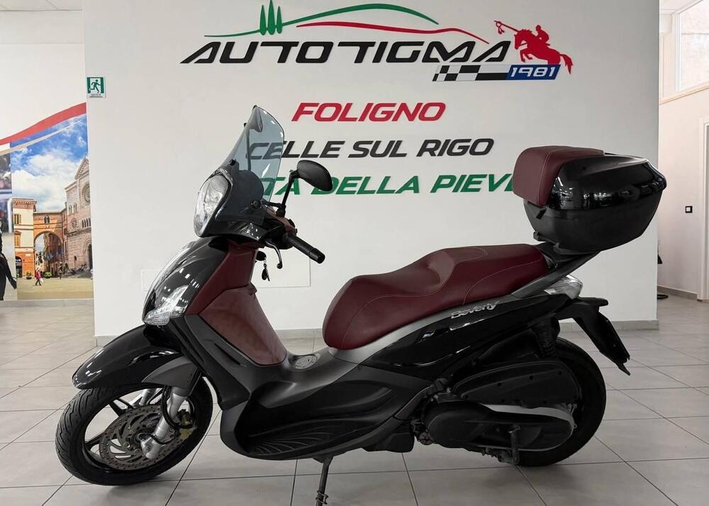 Piaggio Beverly 350 SportTouring ie ABS (2011 - 17)