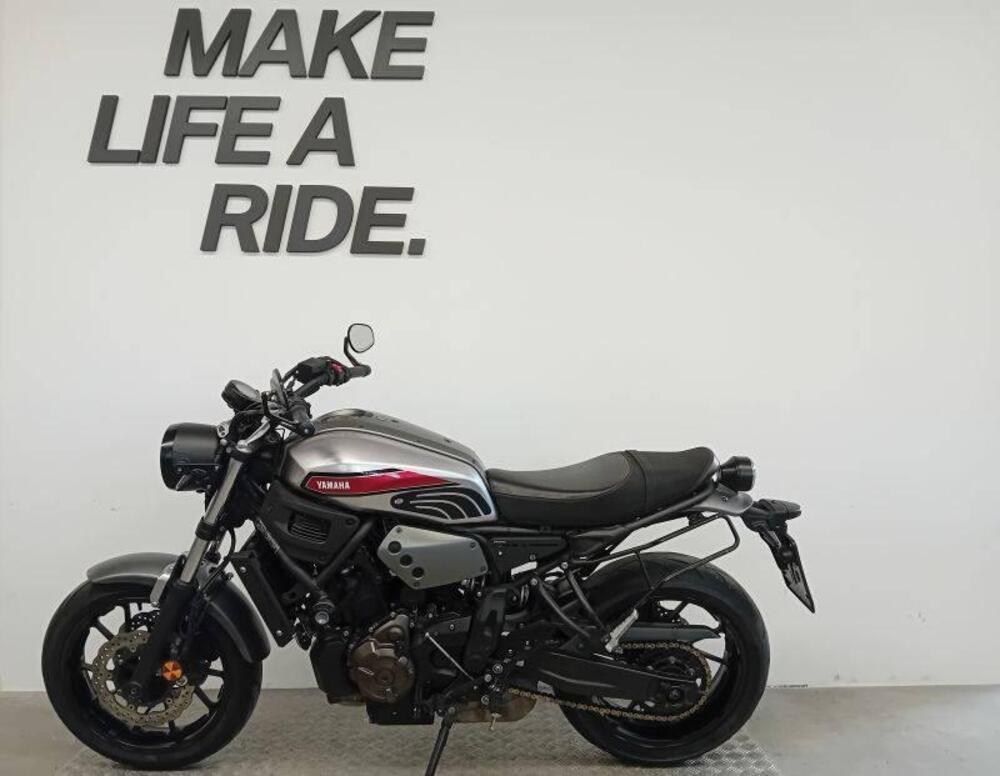 Yamaha XSR 700 ABS (2016 - 20) (2)