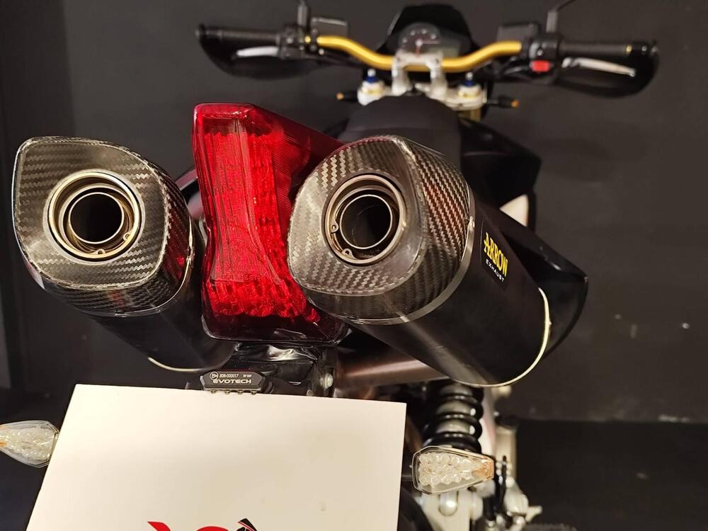 Aprilia Dorsoduro 750 (2009 - 14) (10)