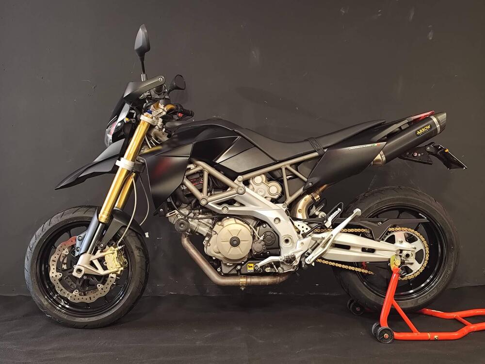 Aprilia Dorsoduro 750 (2009 - 14) (2)