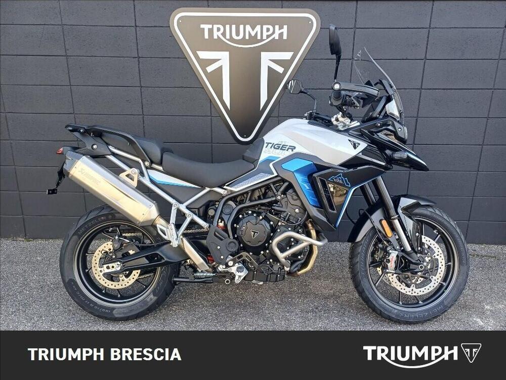 Triumph Tiger 900 Alpine Special Edition (2026)