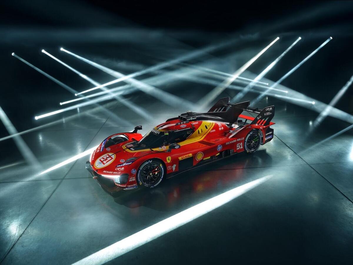 WEC. Ferrari svela la 499P 2026: "Pronti a difendere i titoli e puntare a Le Mans ancora una volta"