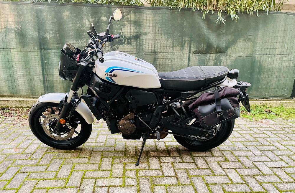 Yamaha XSR 700 (2022 - 26)