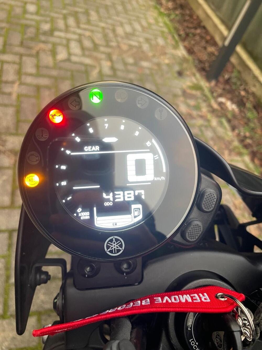 Yamaha XSR 700 (2022 - 26) (6)