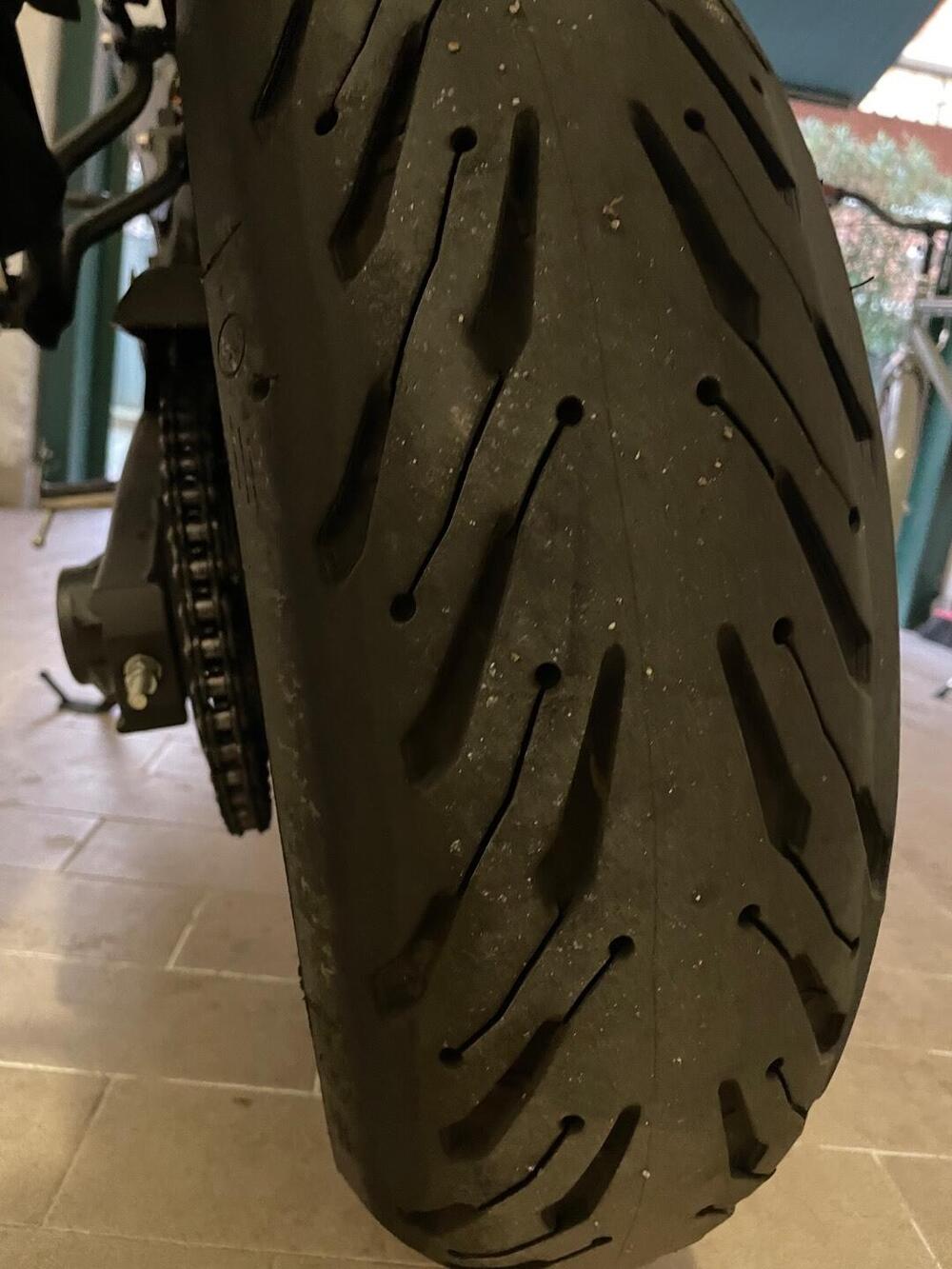 Yamaha XSR 700 (2022 - 26) (8)