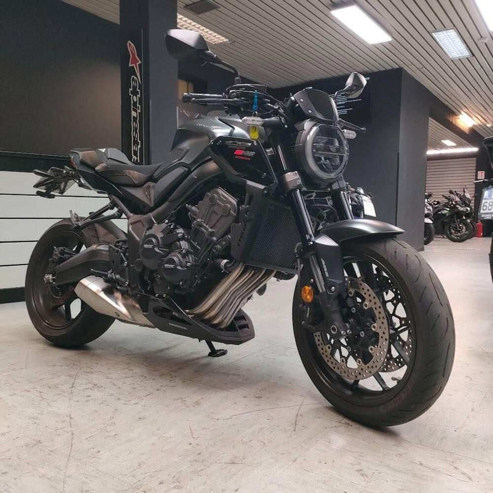 Honda CB 650 R (2024 - 25) (4)