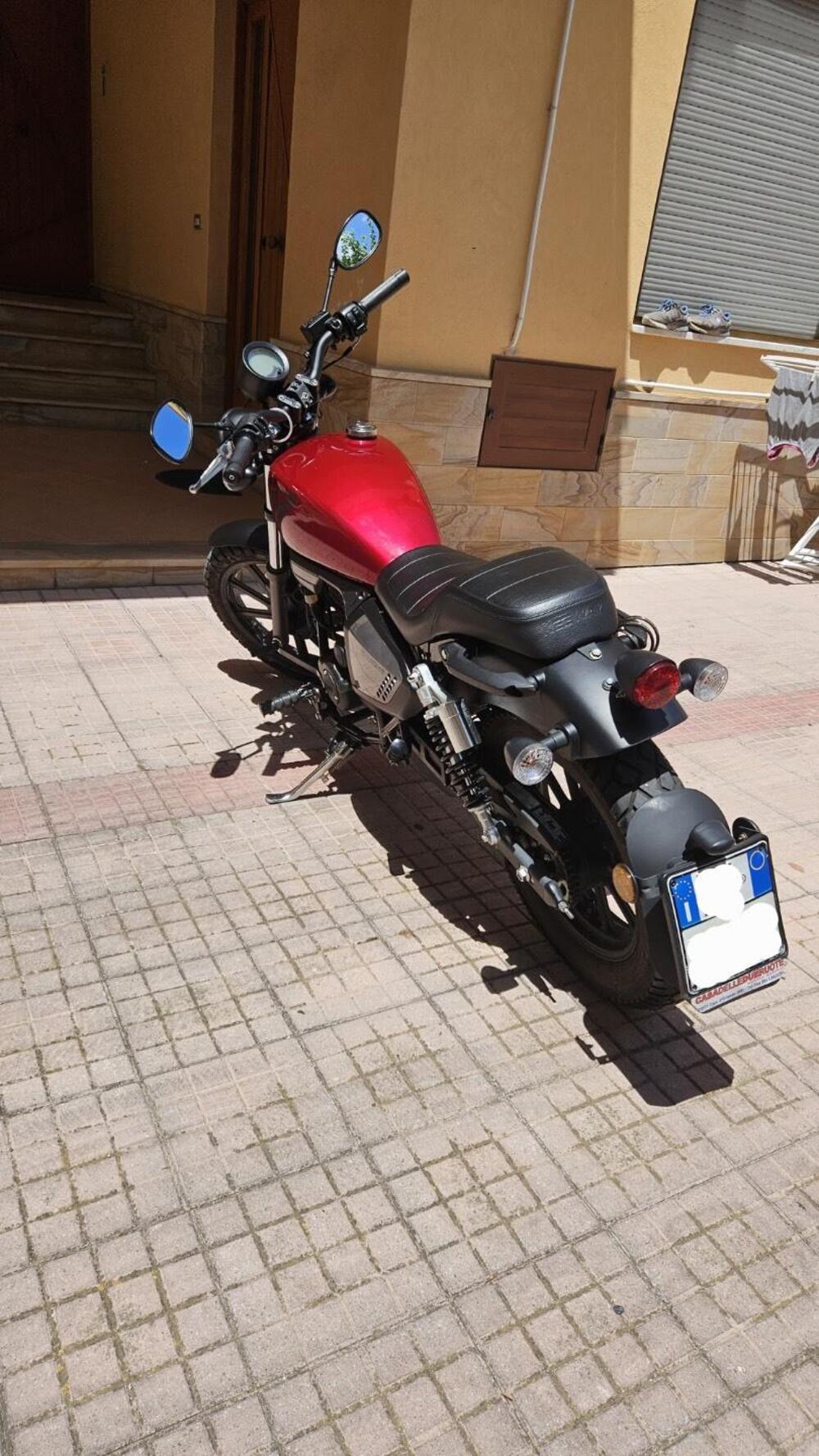 Keeway Motor K-Light 125 (2021 - 25) (6)