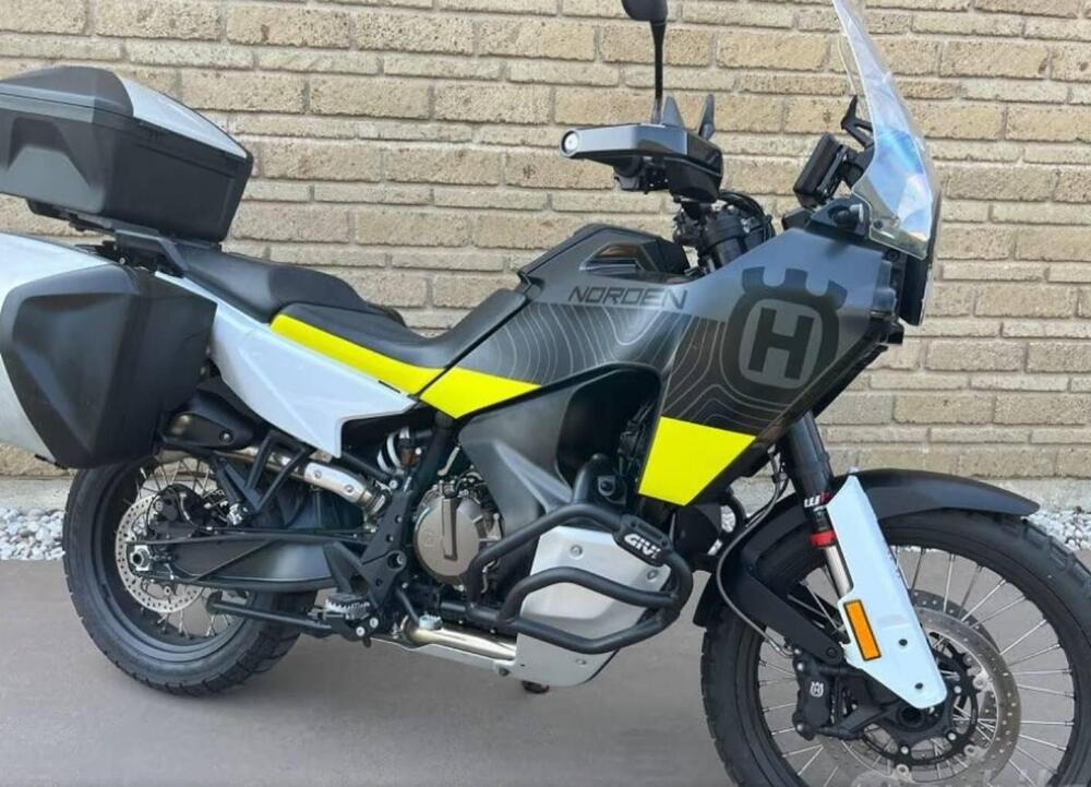 Husqvarna Norden 901 (2022 - 26)