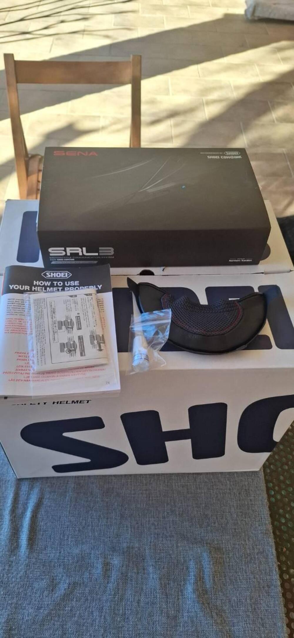 Casco Shoei modello Gt air 3 completo di interfono (5)