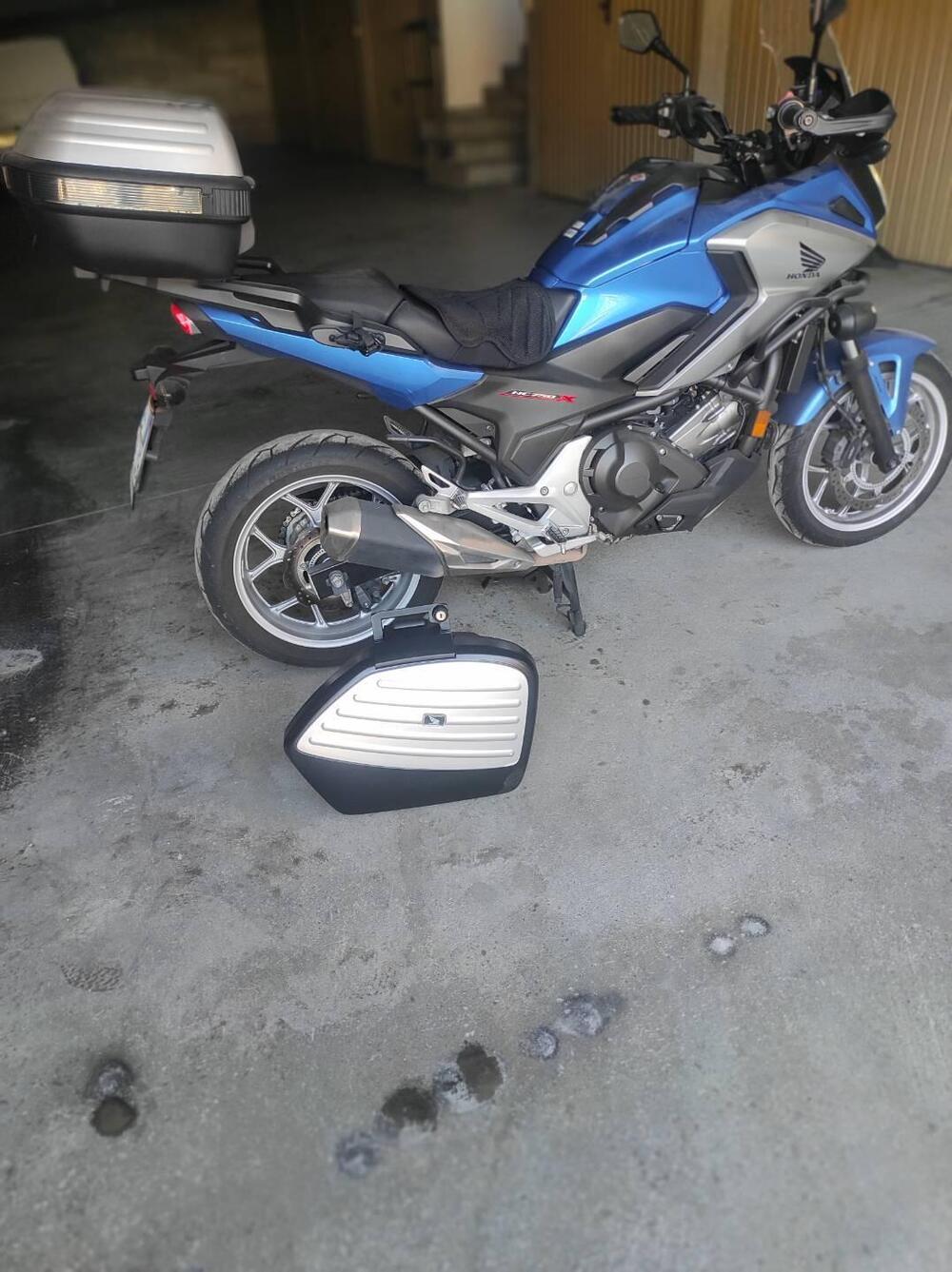 Honda NC 750 X ABS Travel Edition (2016 -17) (3)