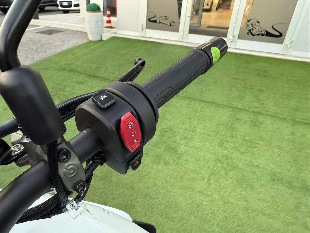 Moto Morini X-Cape 1200 (2026) (8)