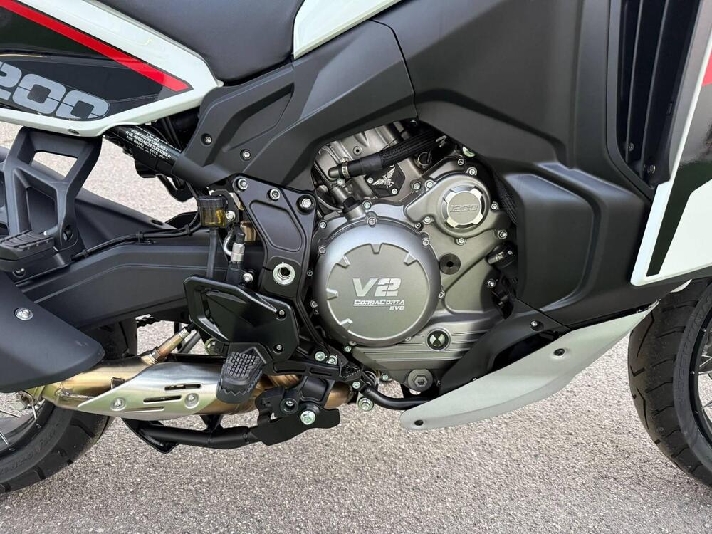 Moto Morini X-Cape 1200 (2026) (14)