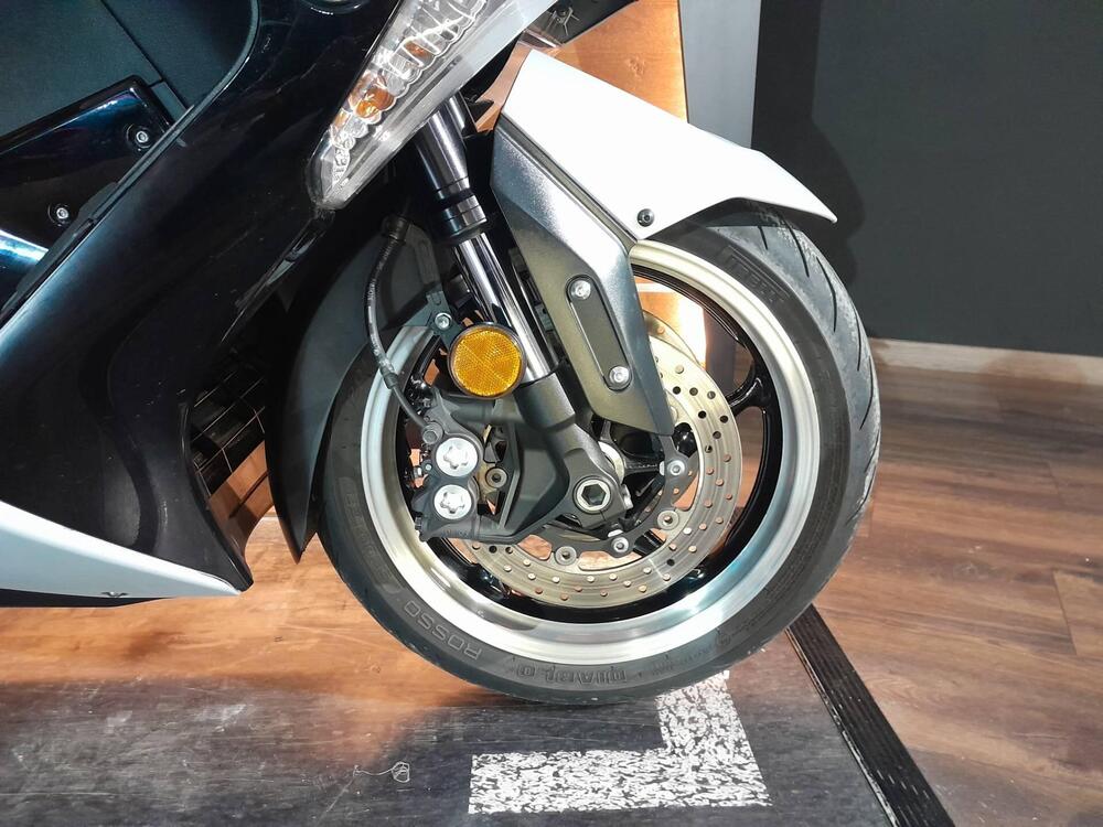 Yamaha T-Max 530 DX (2017 - 19) (2)