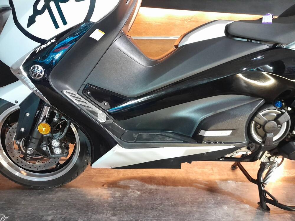 Yamaha T-Max 530 DX (2017 - 19) (17)