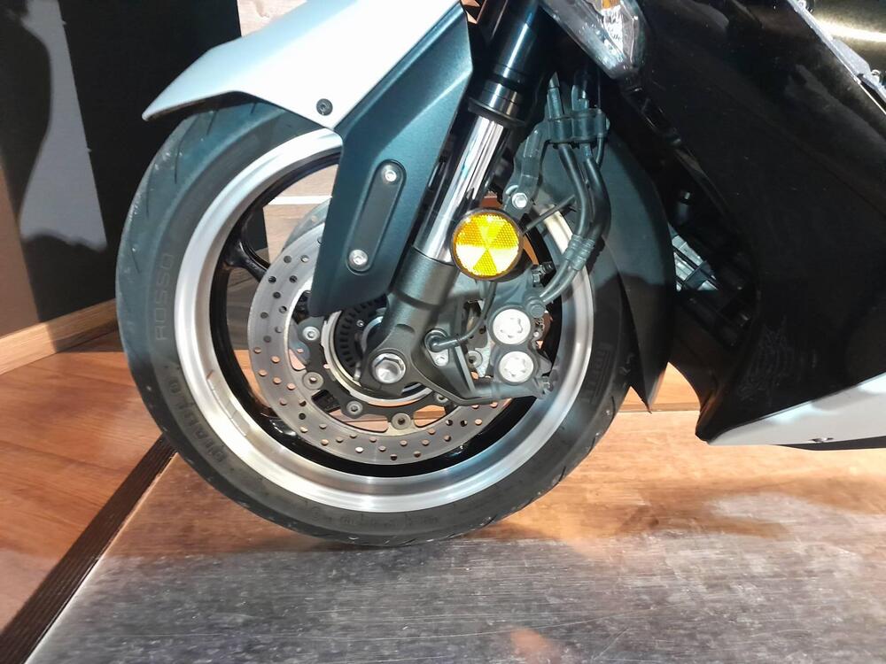 Yamaha T-Max 530 DX (2017 - 19) (18)