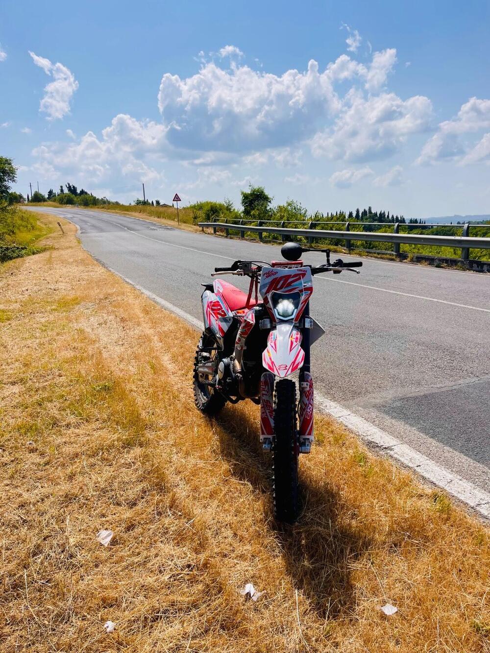 Fantic Motor XEF 125 Performance (2023 - 24) (4)