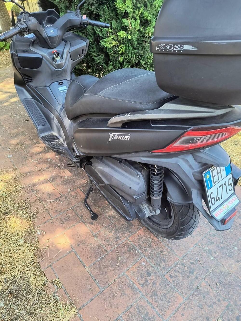 Kymco X-Town 300i ABS (2016 - 20) (3)