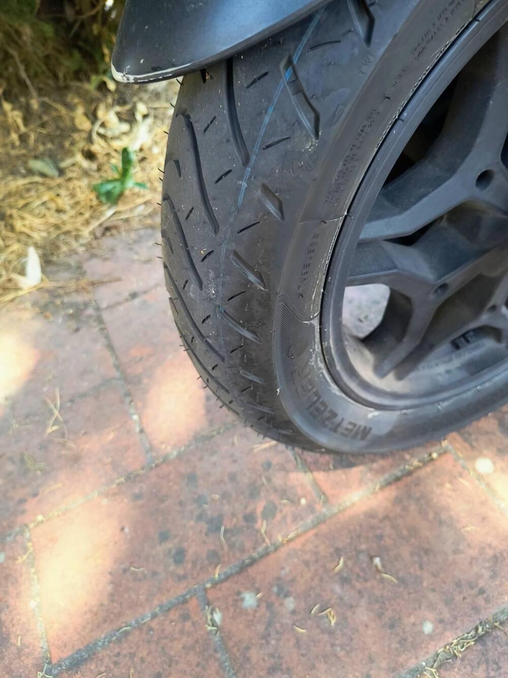 Kymco X-Town 300i ABS (2016 - 20) (8)