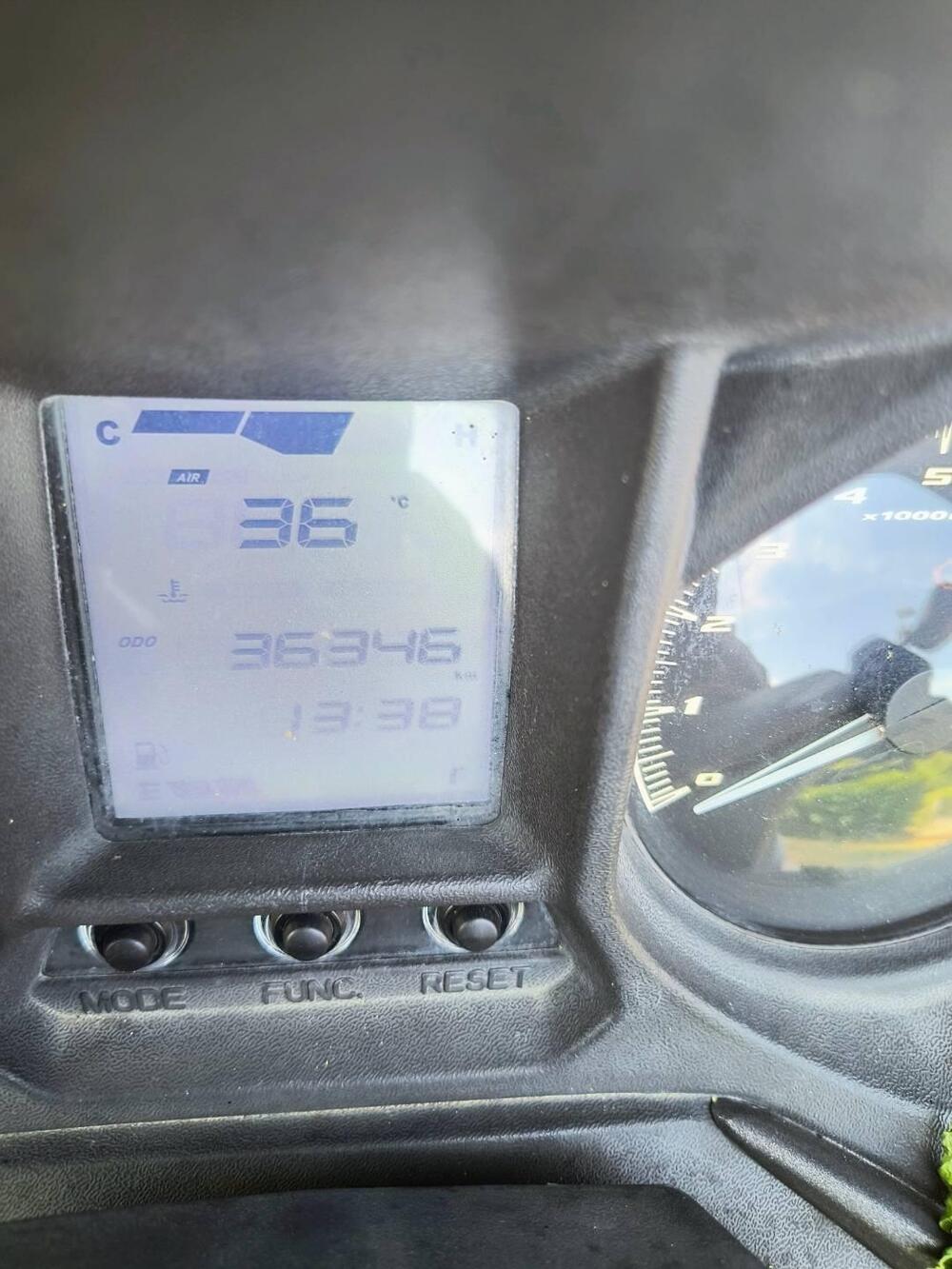 Kymco X-Town 300i ABS (2016 - 20) (10)