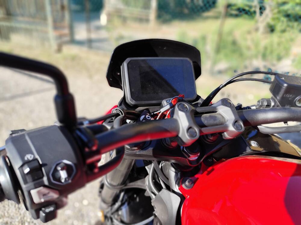 Honda CB 500 Hornet (2024 - 25) (3)