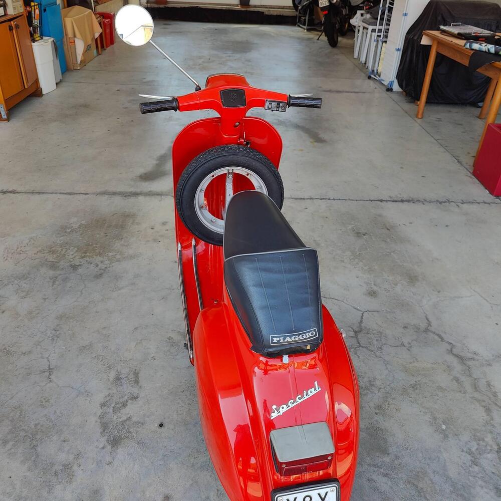 Piaggio Vespa 50 special  (3)