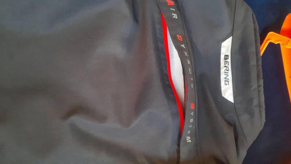 Giacca e pantaloni moto in Goretex laminato Bering (7)
