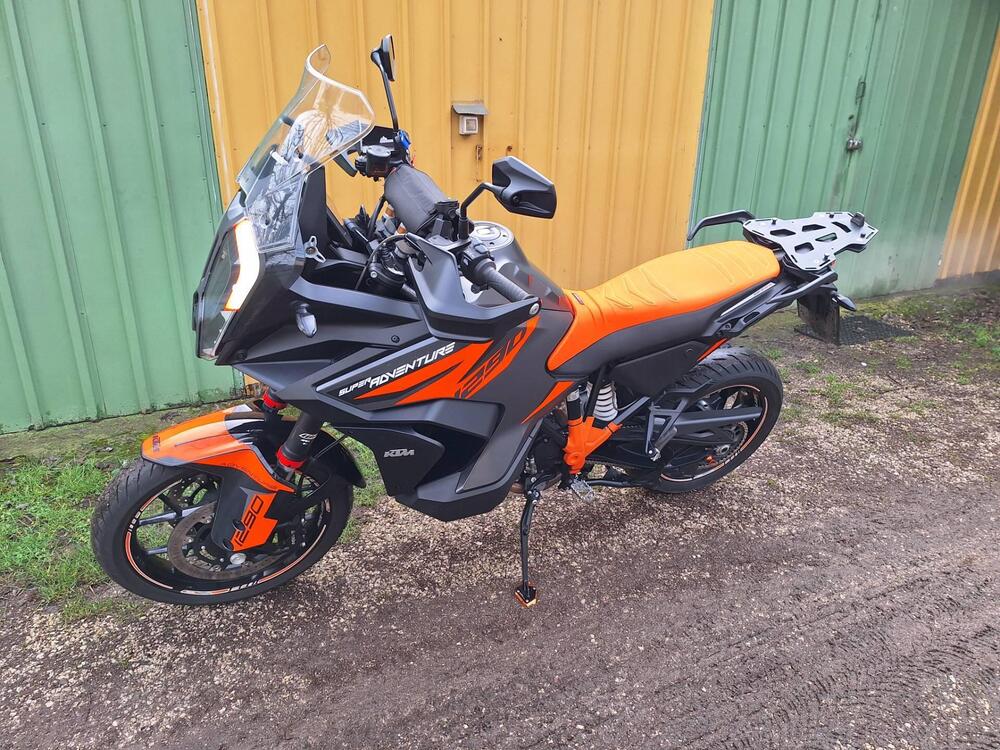 KTM 1290 Super Adventure S (2021) (2)