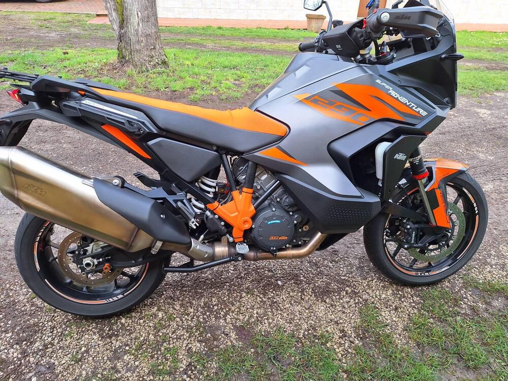 KTM 1290 Super Adventure S (2021) (4)