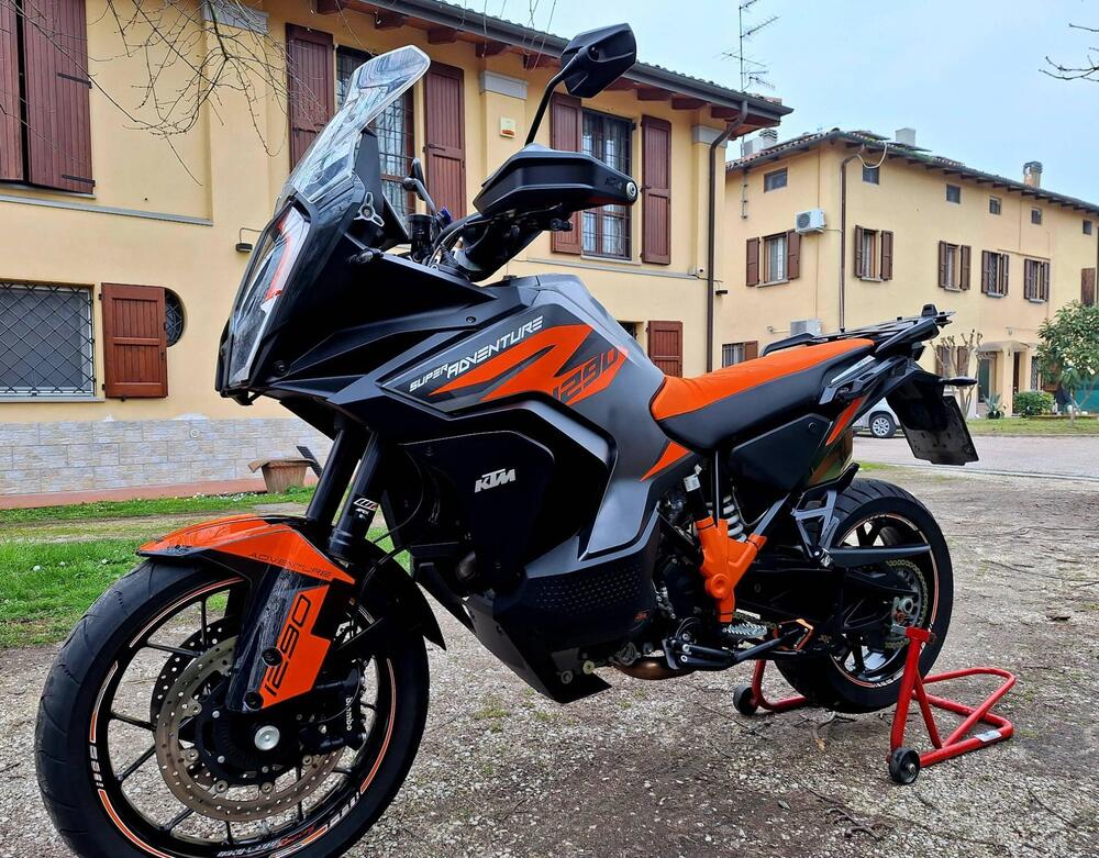 KTM 1290 Super Adventure S (2021) (9)