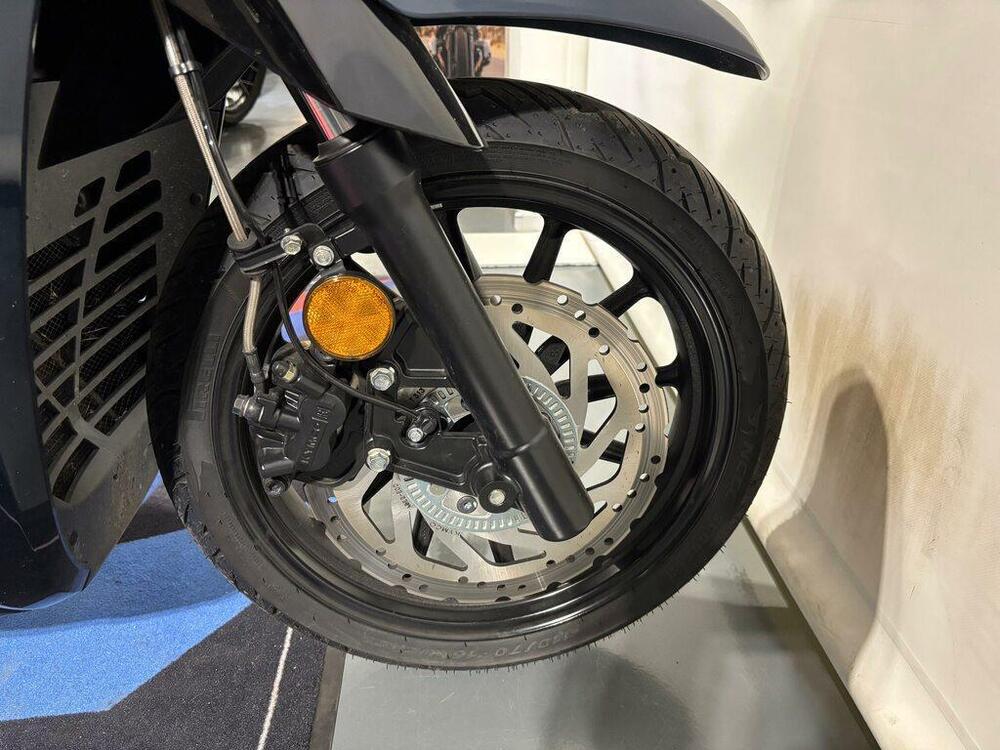 Kymco Agility 300i (2021 - 25) (15)