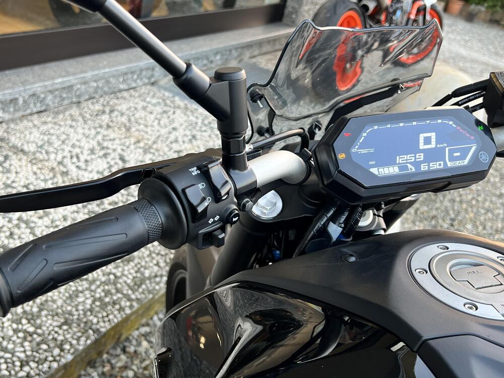Yamaha MT-07 (2021 - 24) (8)