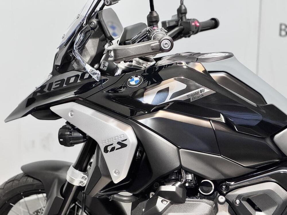 Bmw R 1300 GS Triple Black (2023 - 26) (4)