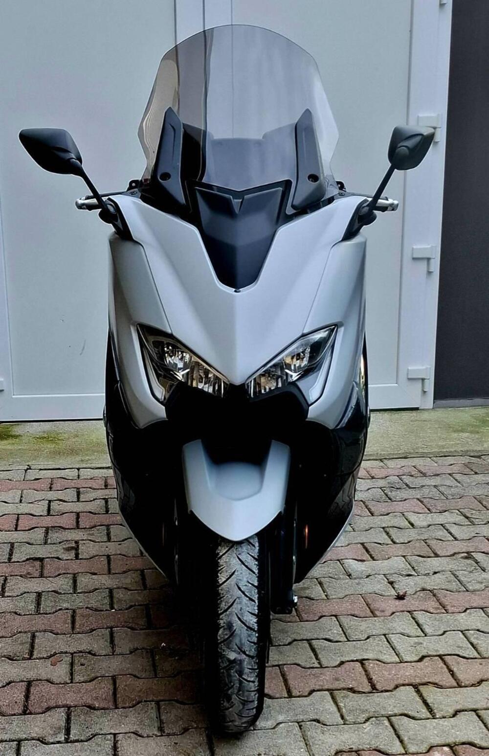 Yamaha T-Max 530 DX (2017 - 19) (5)