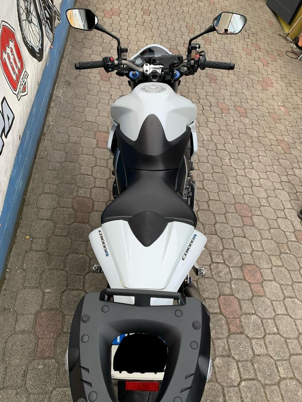 Honda CB 1000 R (2008 - 10) (6)