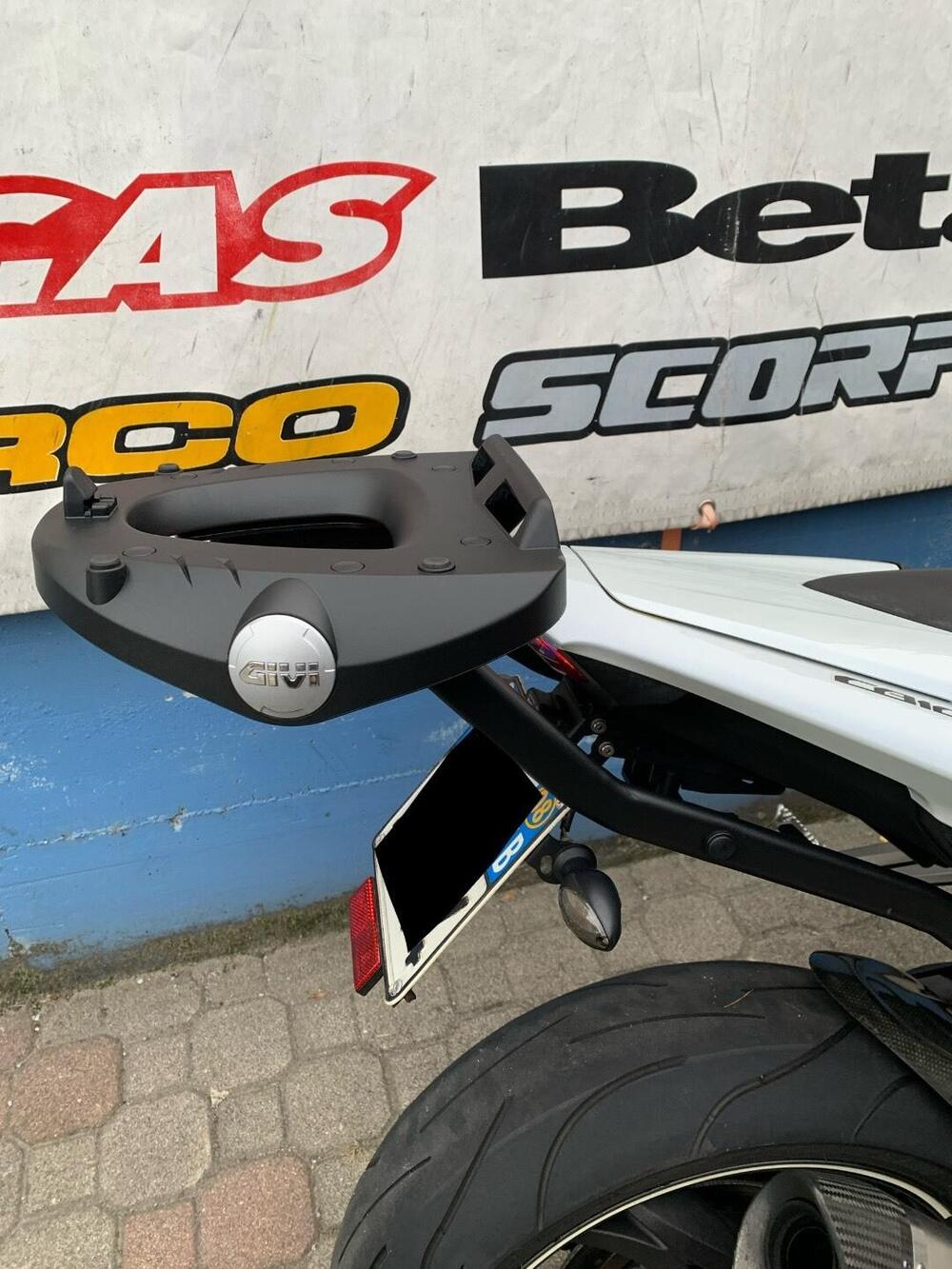 Honda CB 1000 R (2008 - 10) (7)