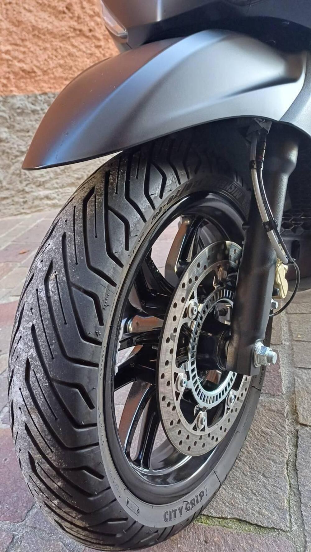 Piaggio Beverly 400 S ABS-ASR (2021 - 24) (5)