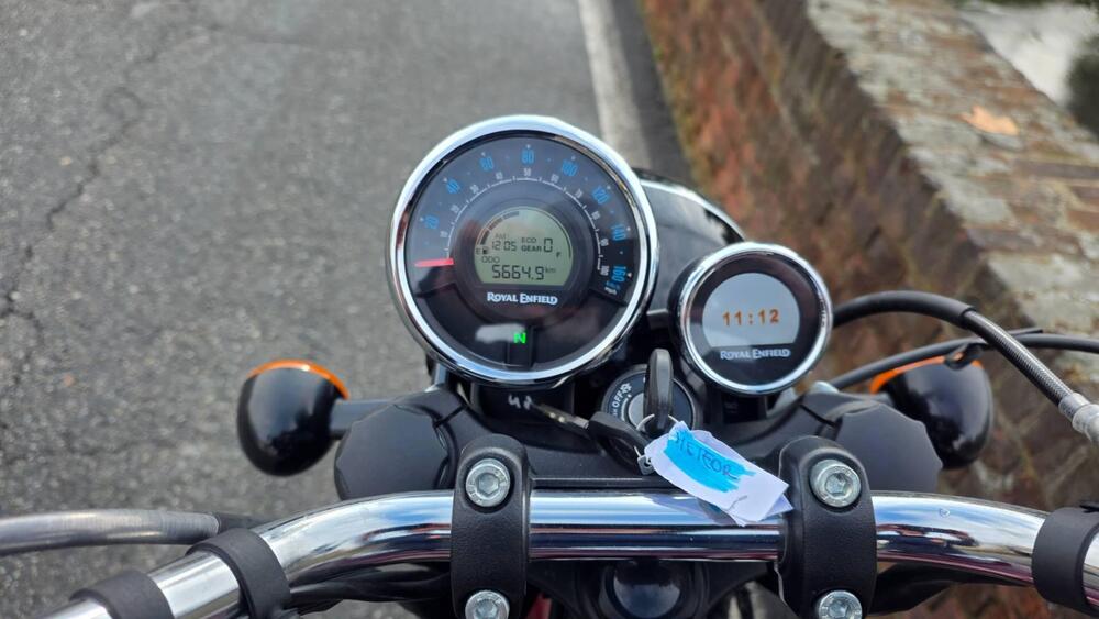 Royal Enfield Meteor 350 (2021 - 26) (7)