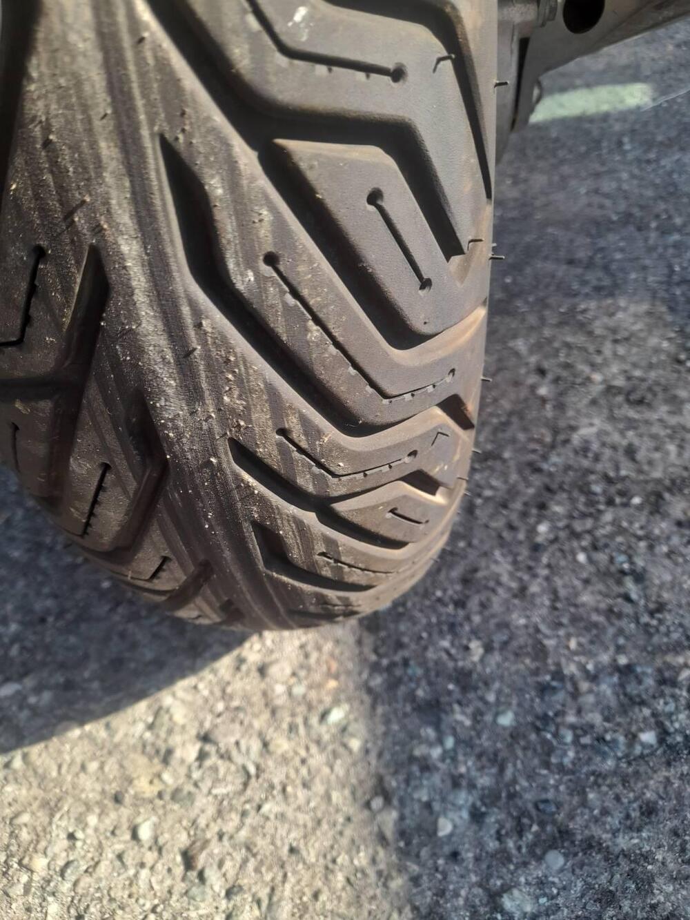 Piaggio Beverly Cruiser 500 (6)