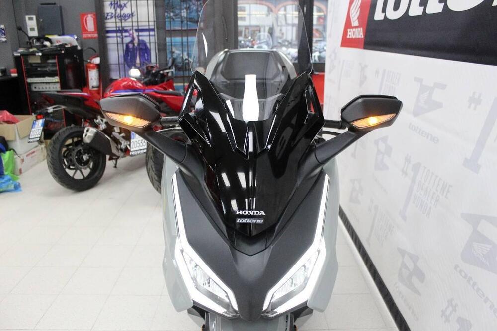 Honda Forza 350 Deluxe (2022 - 24) (4)