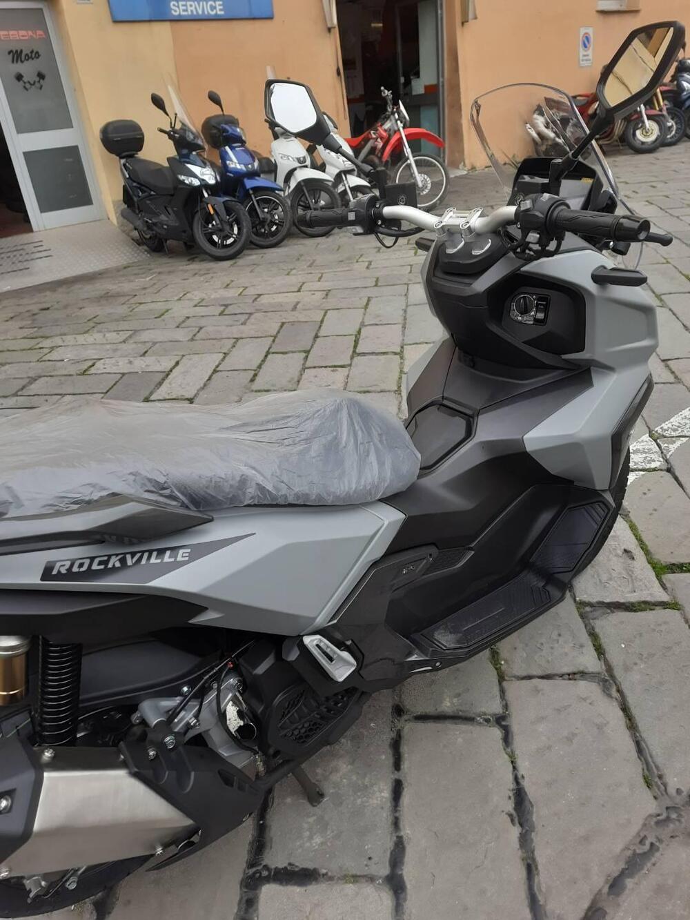 Um Italia Rockville 125 (2025 - 26) (5)