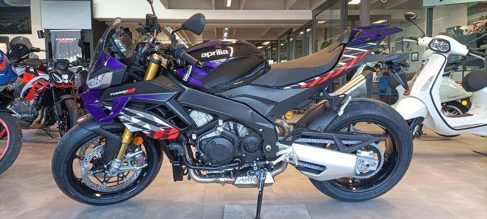 Aprilia Tuono V4 Factory (2025 - 26) (4)