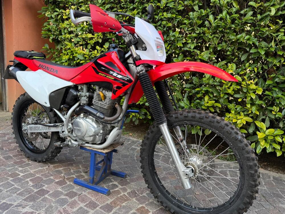 HM CRE 230 F Easy Enduro (2004 - 06)  (2)
