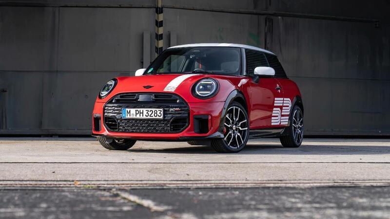 Mini 1965 Victory Edition: l&rsquo;omaggio alla vittoria storica al Rally di Monte Carlo ritorna sulle strade