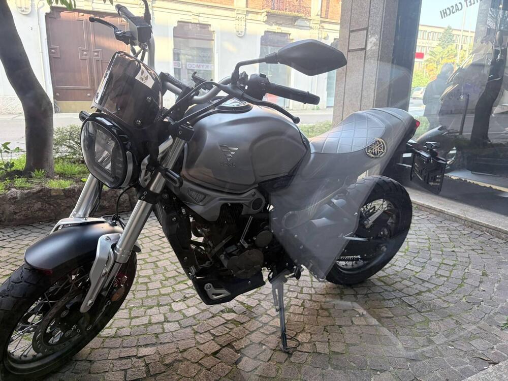 Voge Trofeo 300ACX Scrambler (2021 - 26)
