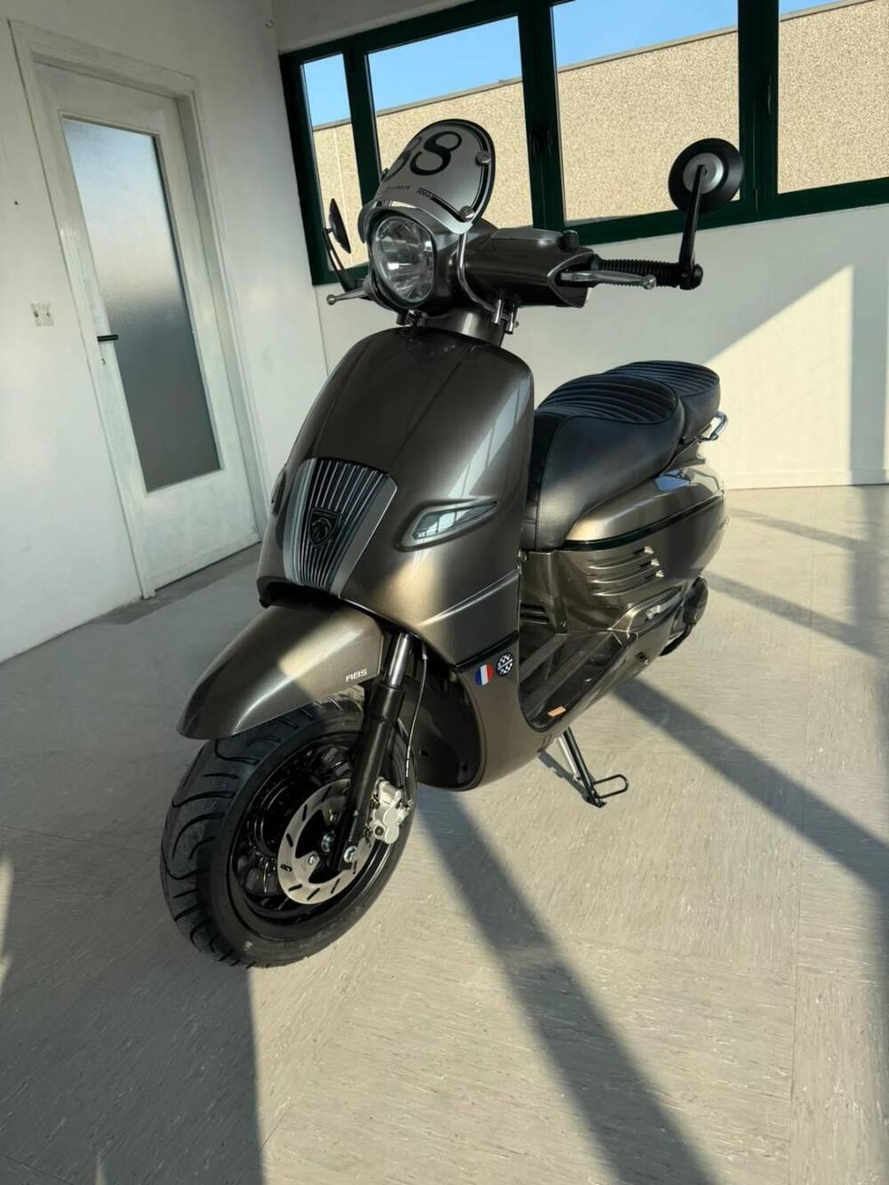 Peugeot Django 125 Classic Cafe Racer (2025 - 26) (4)