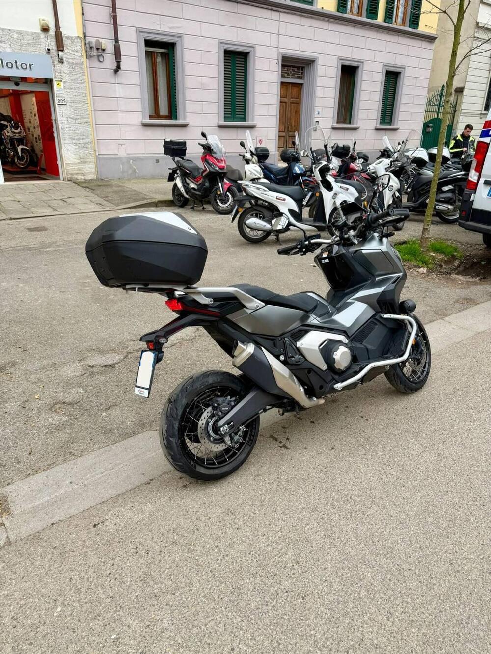 Honda X-ADV 750 DCT Travel (2021 - 24) (3)