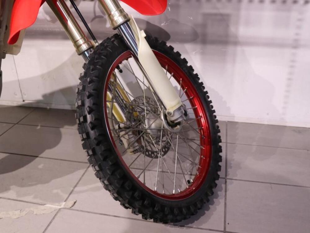 Honda CRF 450R (2010 - 11) (5)