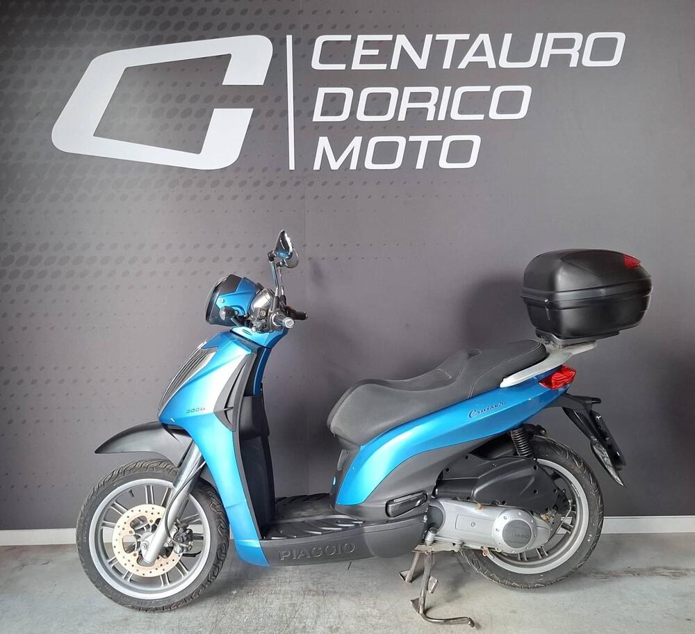 Piaggio Carnaby Cruiser 300 (2008 - 13) (2)