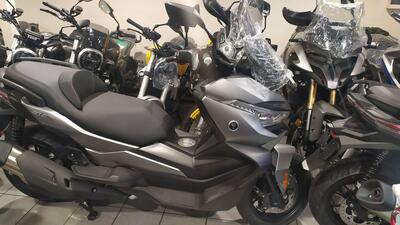 Voge Sfida SR4 MAX (2024 - 26) nuova