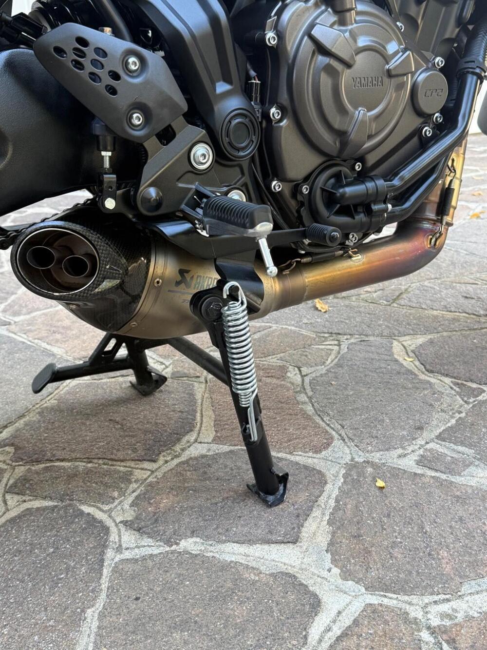 Scarico akrapovic yamaha tarcer 7 mt